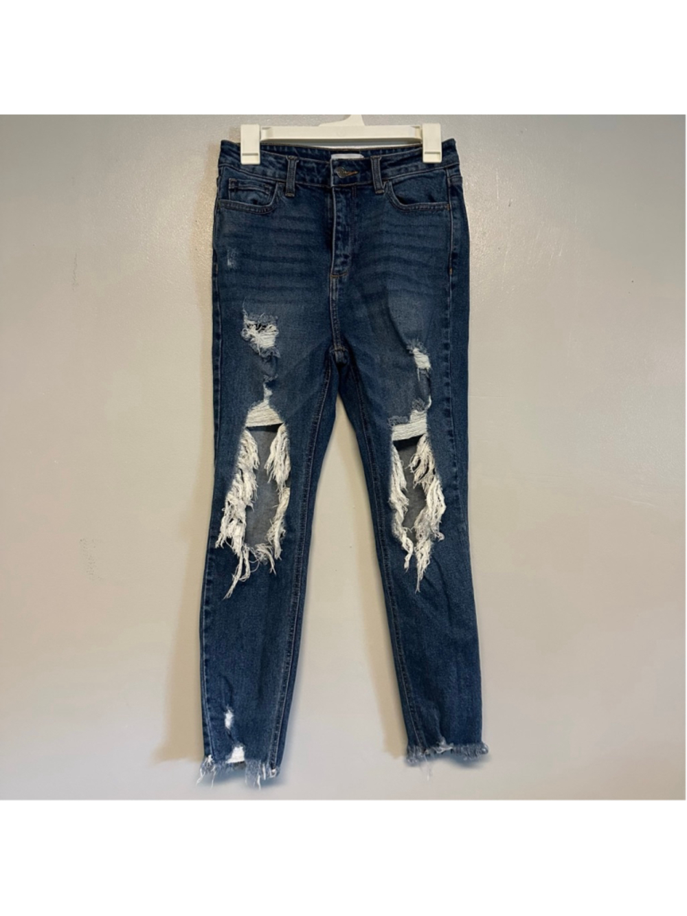 Juniors Cello Skinny Jeans Size 5 Blue Distressed High-Rise Medium wash denim